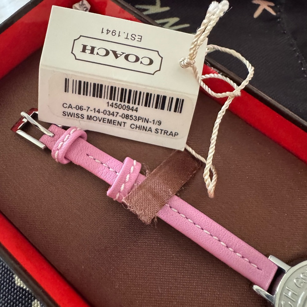 NWT COACH Beautiful COACH Watch!!! New with tags! - Picture 9 of 9